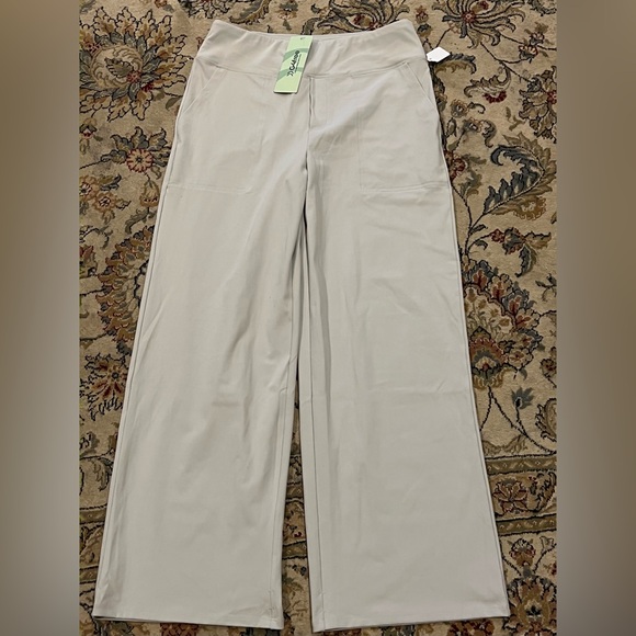G4Free Pants - G4FREE brand- ladies size 12/14 large- wide leg pants in light light gray-